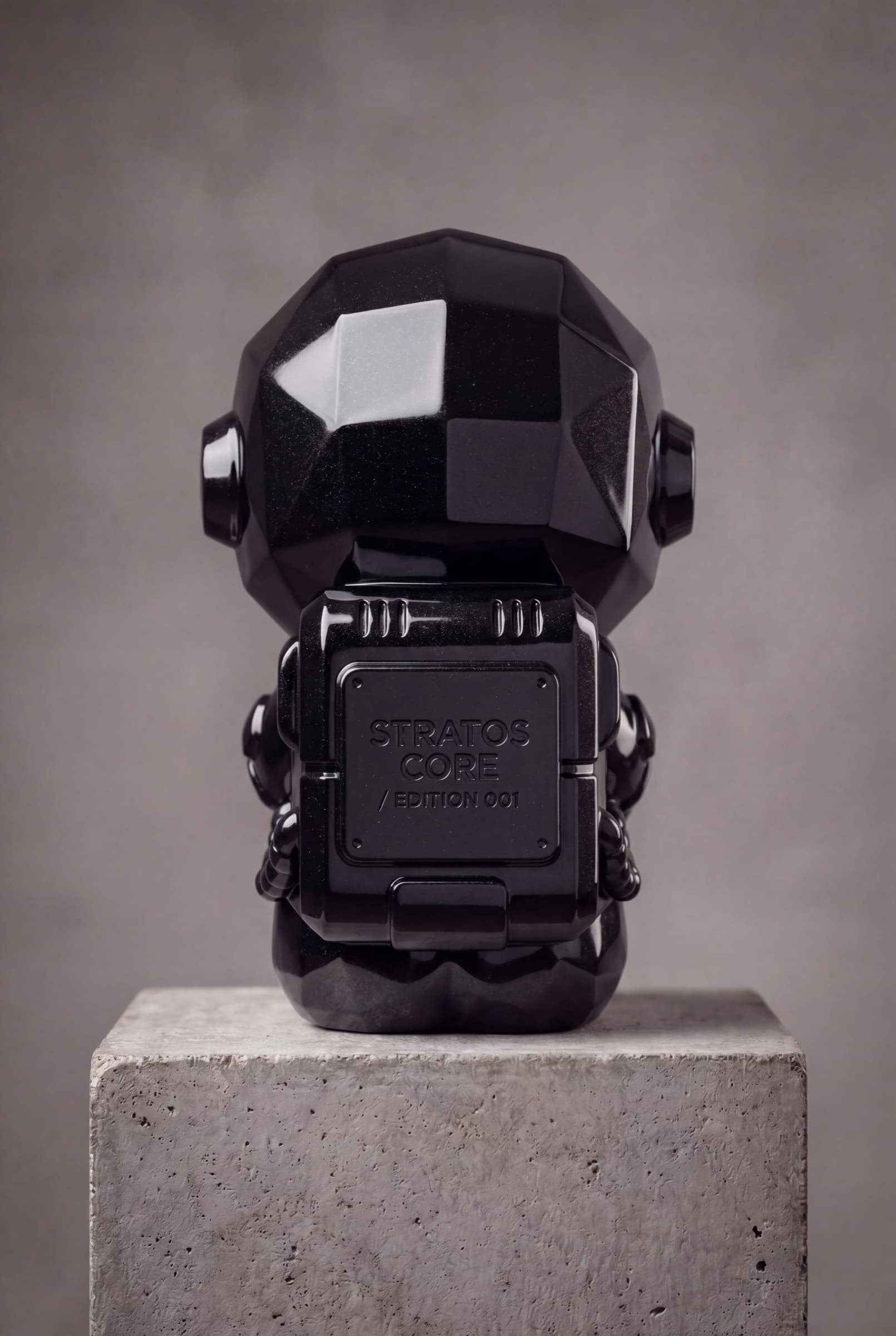 THE STRATOS OBSIDIAN — back, Edition 002 plate